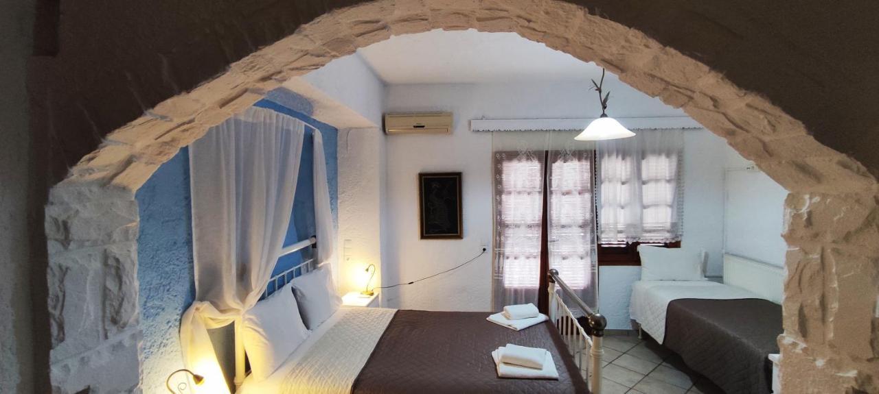 Keramos Hotel Zaros Ngoại thất bức ảnh